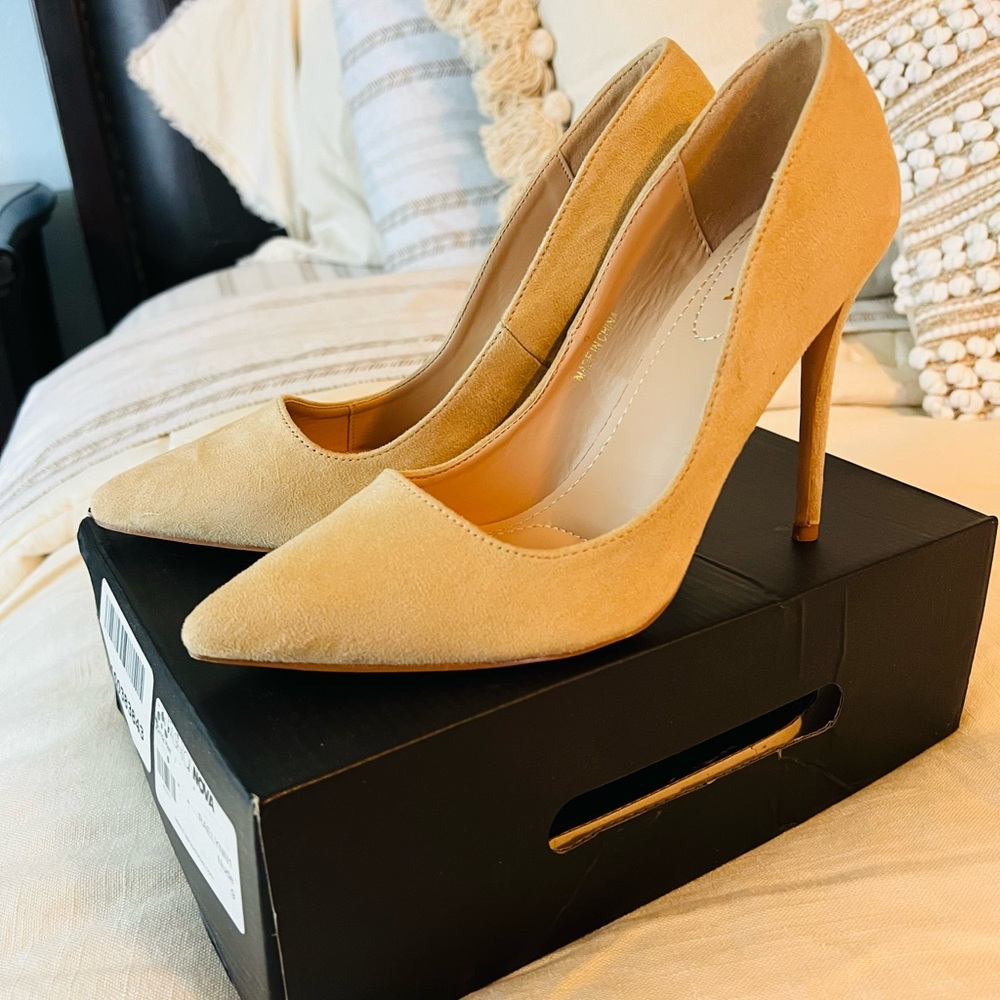 Fashion Nova Raelynn1 Nude Heel